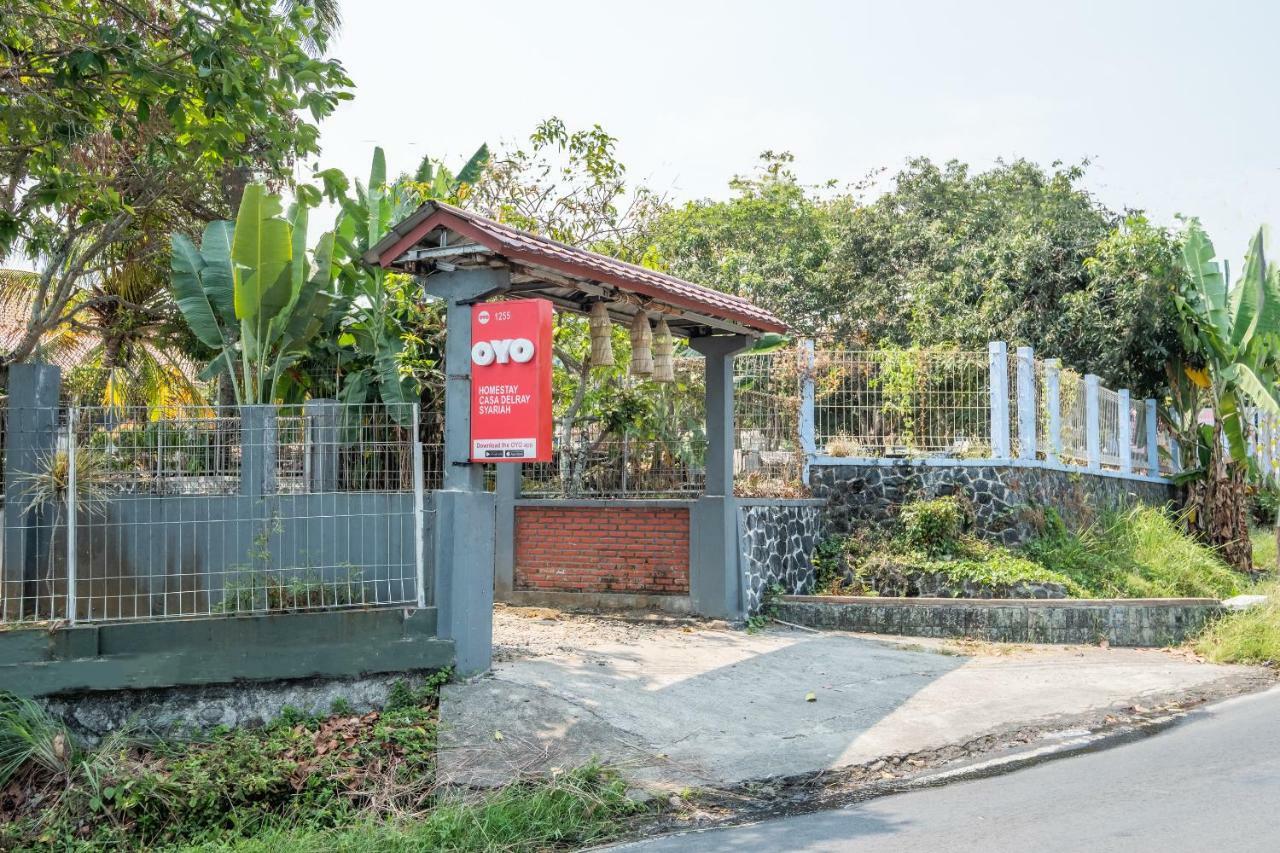 Oyo 1255 Homestay Casa Delray Syariah Sukabumi Eksteriør bilde